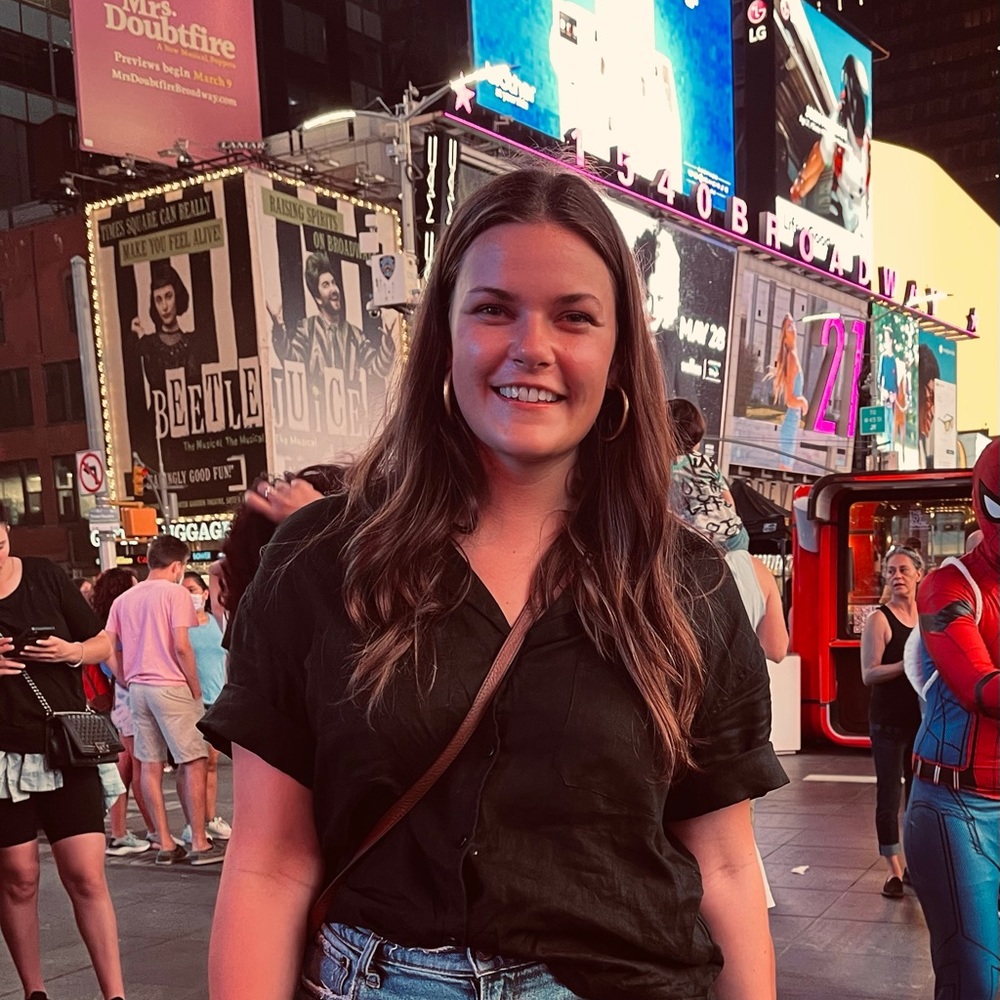 Meet your Posher, Cait